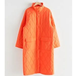 & other stories oversized quilted coat in orange.